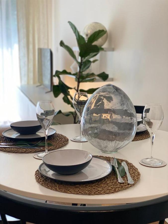 Nest Easy - Nine Elms * London